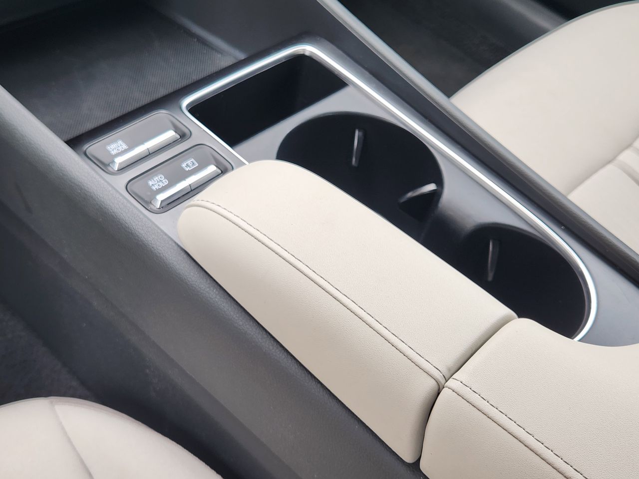 2025 Hyundai Sonata SEL - Photo 19