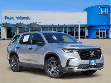 2025 Honda Pilot TrailSport SUV