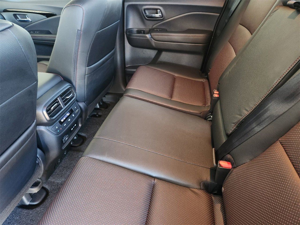 2026 Honda Ridgeline Black Edition - Photo 21