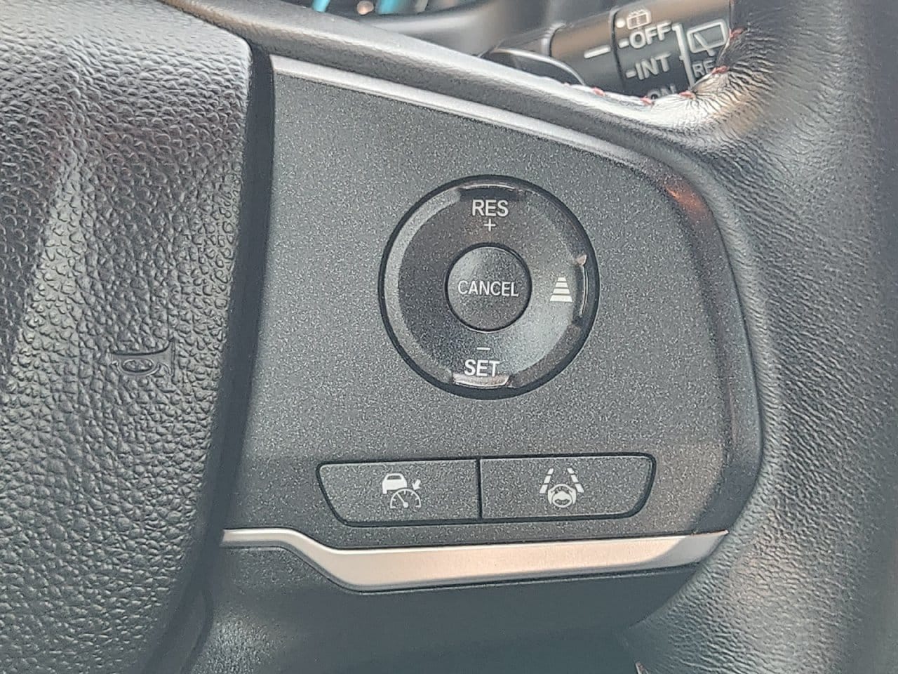 2024 Honda Odyssey SPORT - Photo 28
