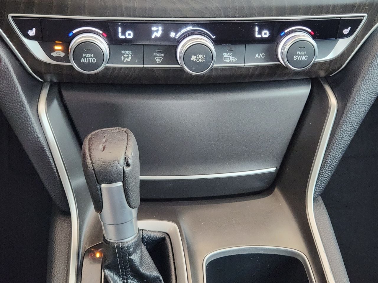 2018 Honda Accord EX - Photo 18