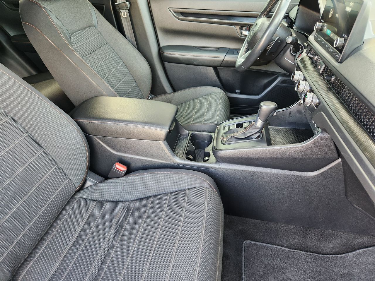 2025 Honda CR-V Sport - Photo 13