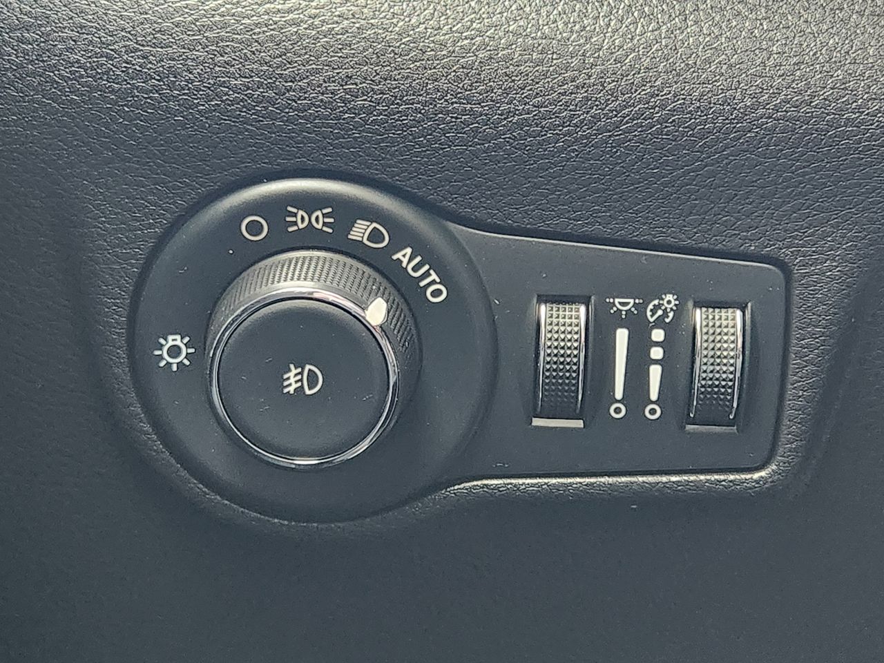 2025 Jeep Compass Trailhawk - Photo 21
