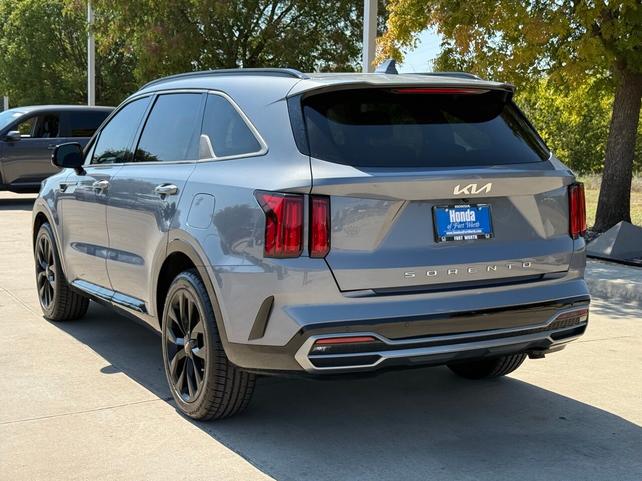 2022 Kia Sorento photo 2