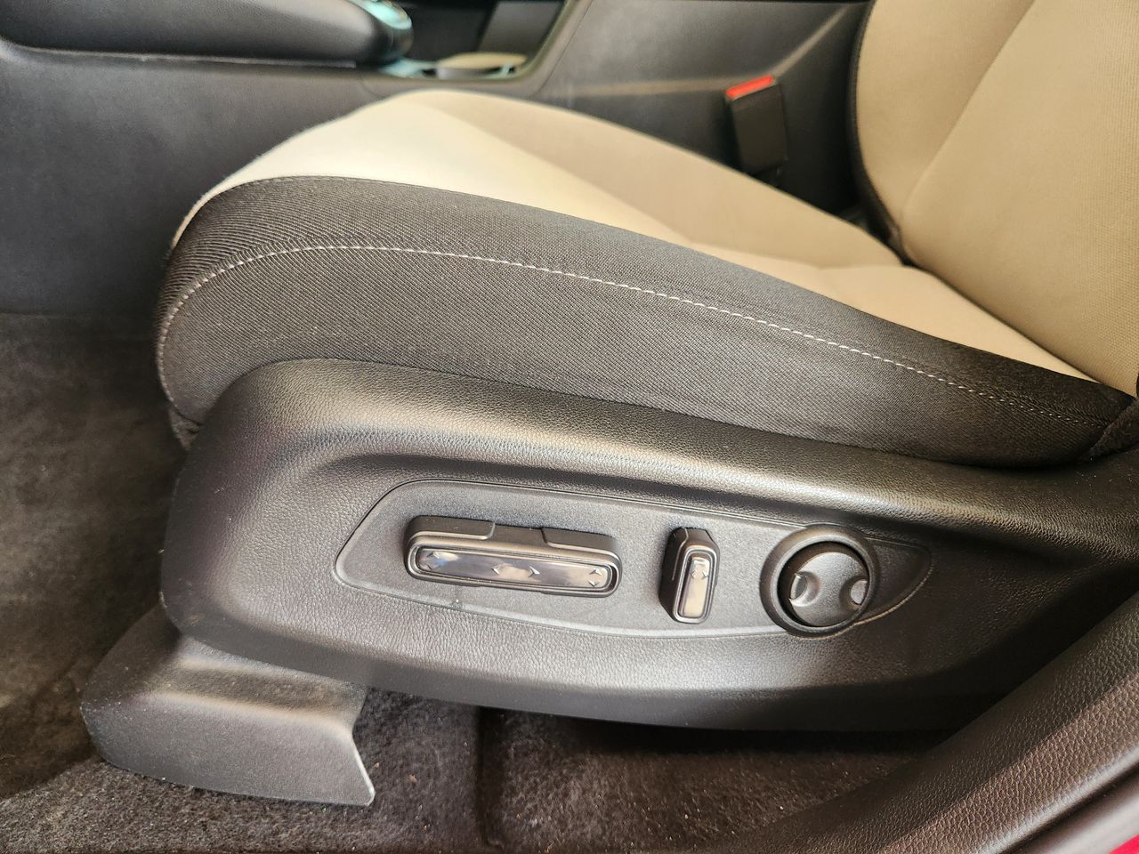 2024 Honda CR-V EX - Photo 23