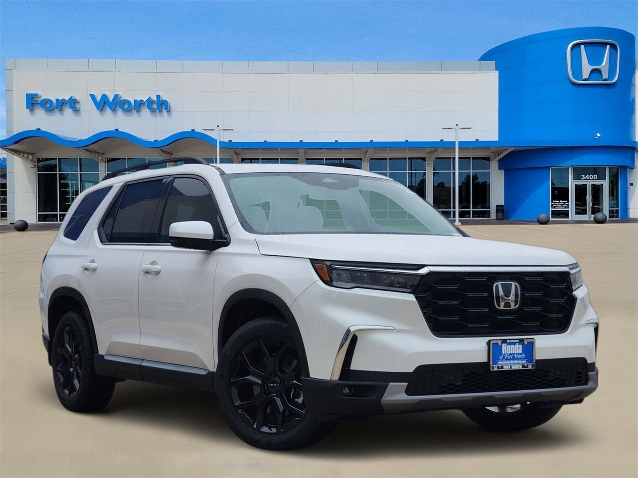 2025 Honda Pilot Touring's photo