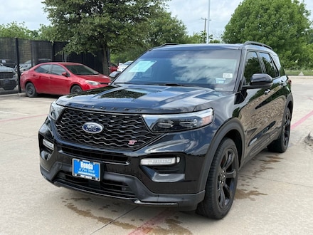 2023 Ford Explorer ST SUV
