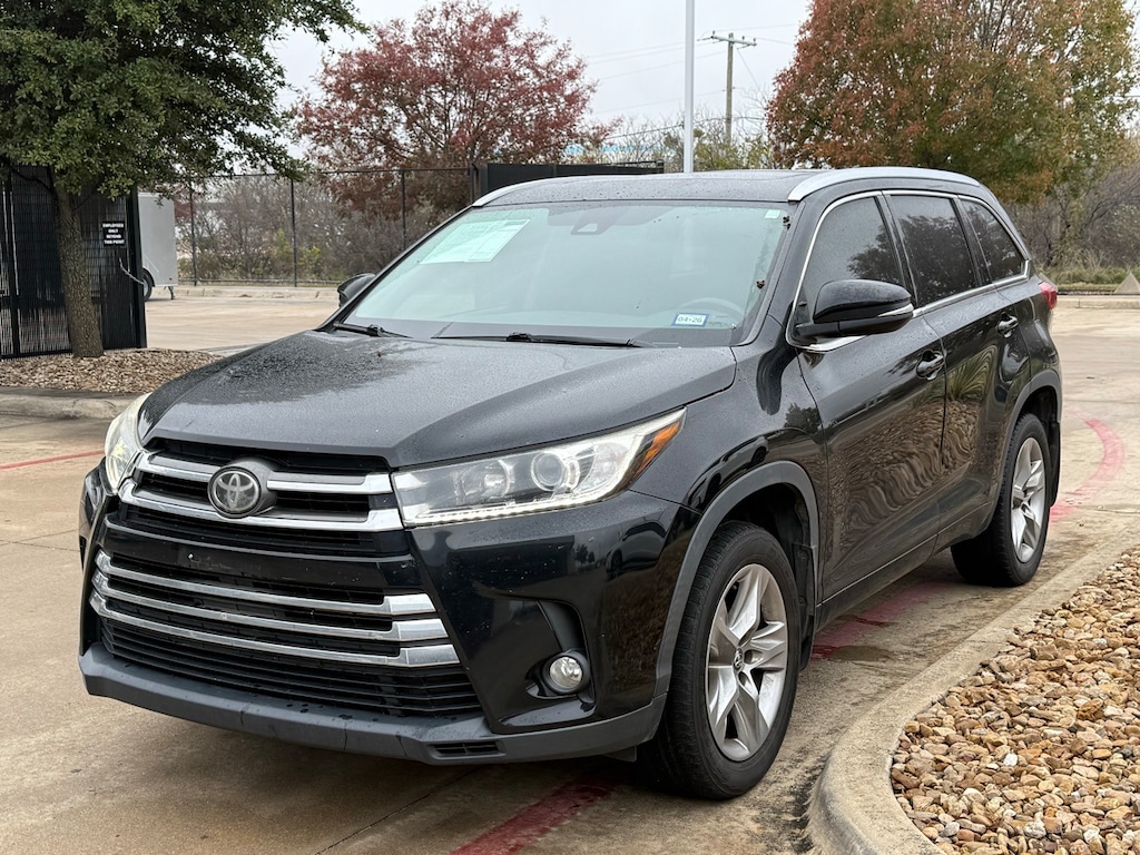 Used 2017 Toyota Highlander Limited SUV