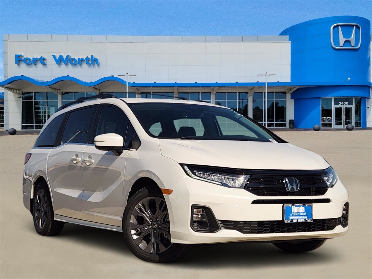 2026 Honda Odyssey Touring's photo