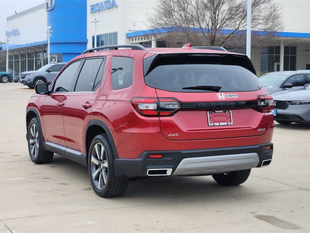 New 2025 Honda Pilot Touring SUV