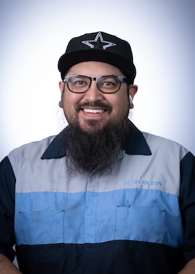 Staff member Harry Delgado from ID_5afdd4aeb023