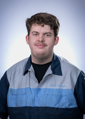 Staff member Kyle Dixon from ID_5afdd4aeb023