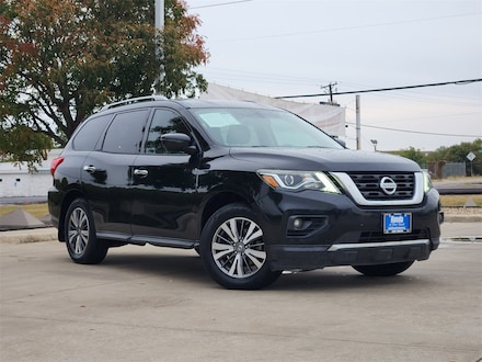 2017 Nissan Pathfinder SL SUV