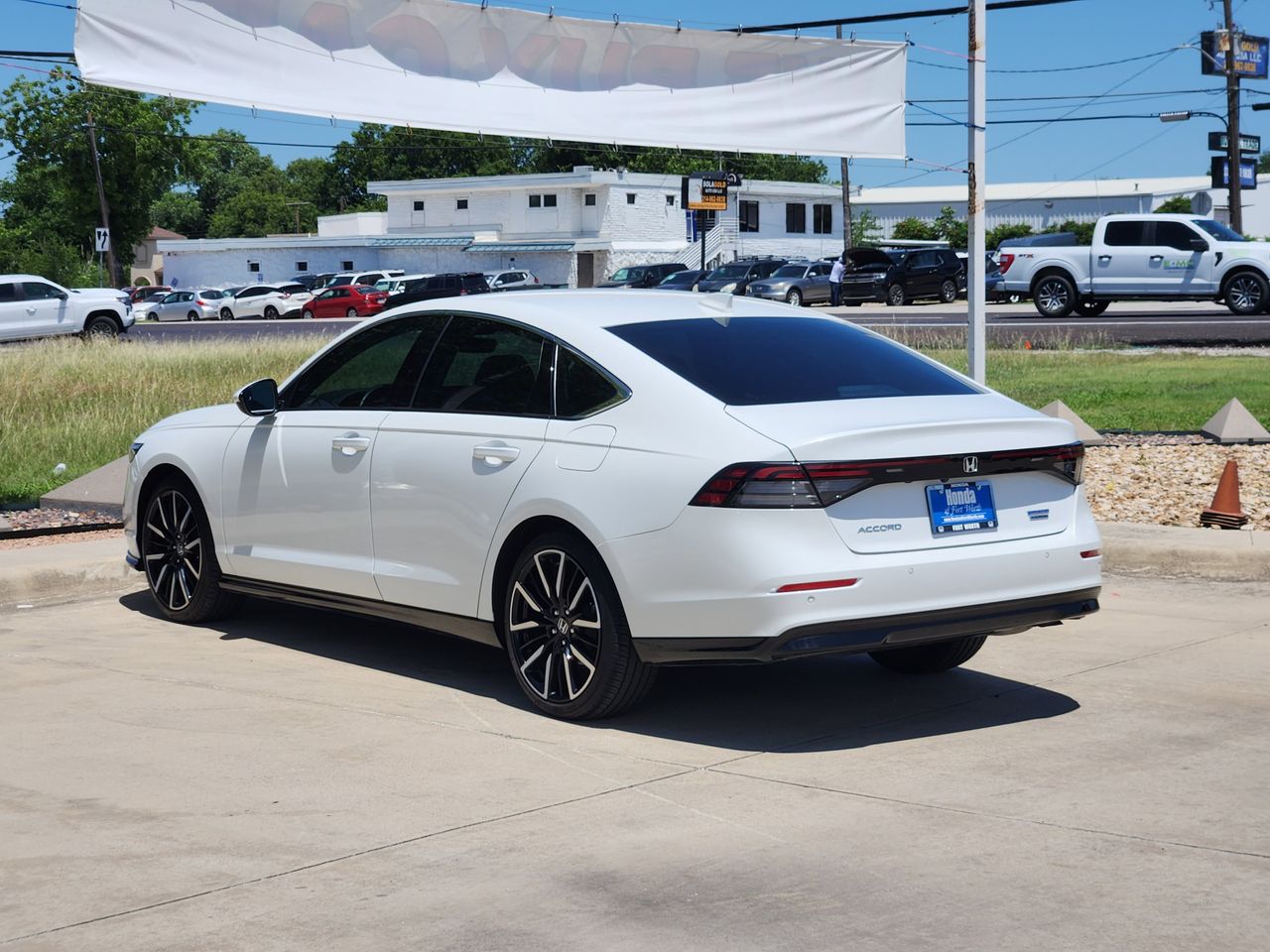 2024 Honda Accord Hybrid Touring - Photo 7