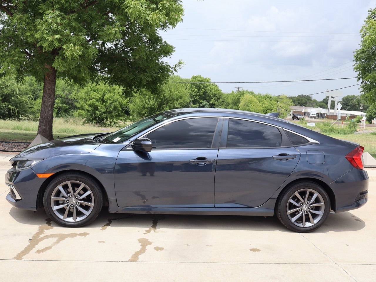 Certified 2020 Honda Civic EX-L with VIN 19XFC1F7XLE211424 for sale in Fort Worth, TX