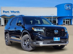 2025 Honda Pilot TrailSport SUV
