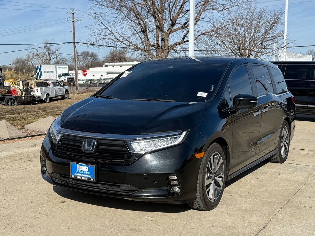Certified 2024 Honda Odyssey Touring Van