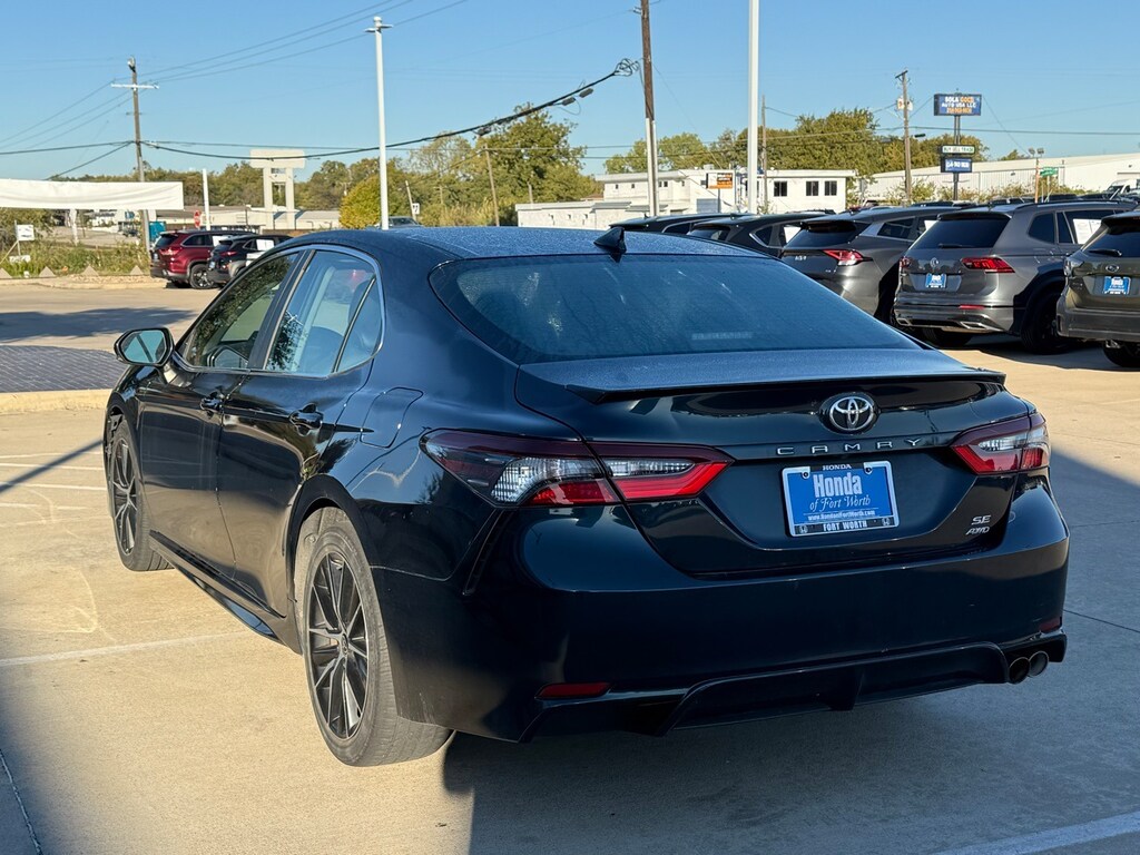 Used 2021 Toyota Camry SE Sedan
