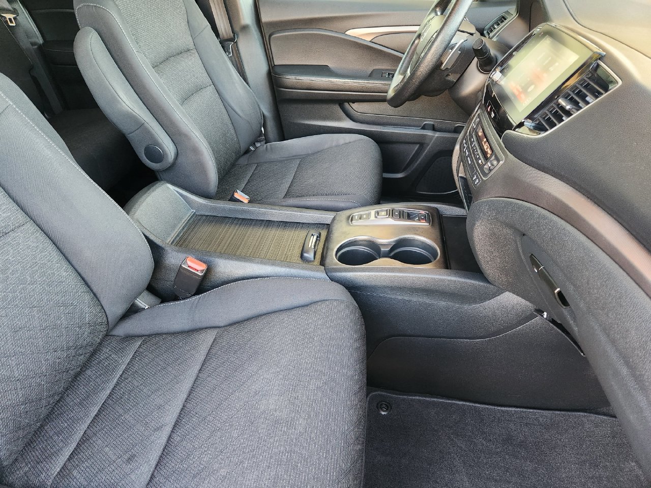 2023 Honda Ridgeline Sport - Photo 13