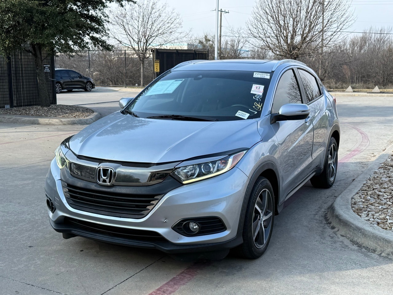 2022 Honda HR-V EX-L's photo