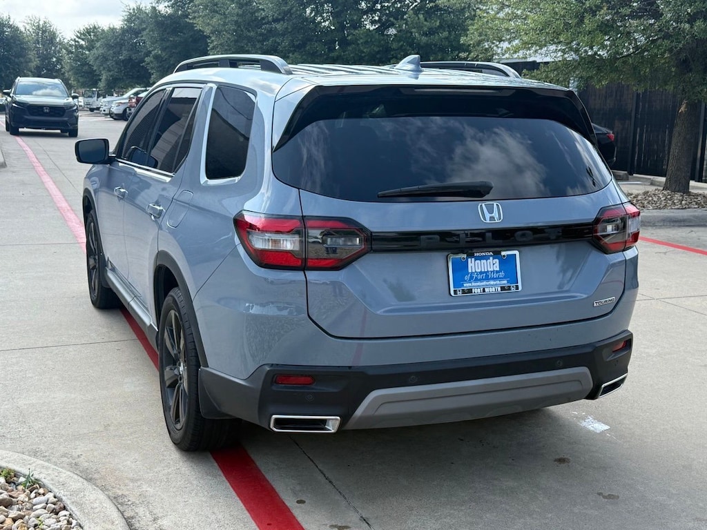 Certified 2023 Honda Pilot Touring SUV