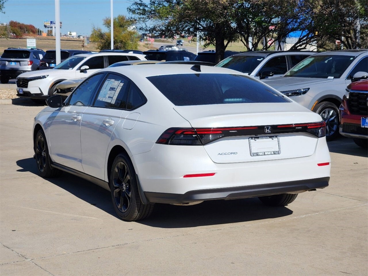 2025 Honda Accord SE photo 4