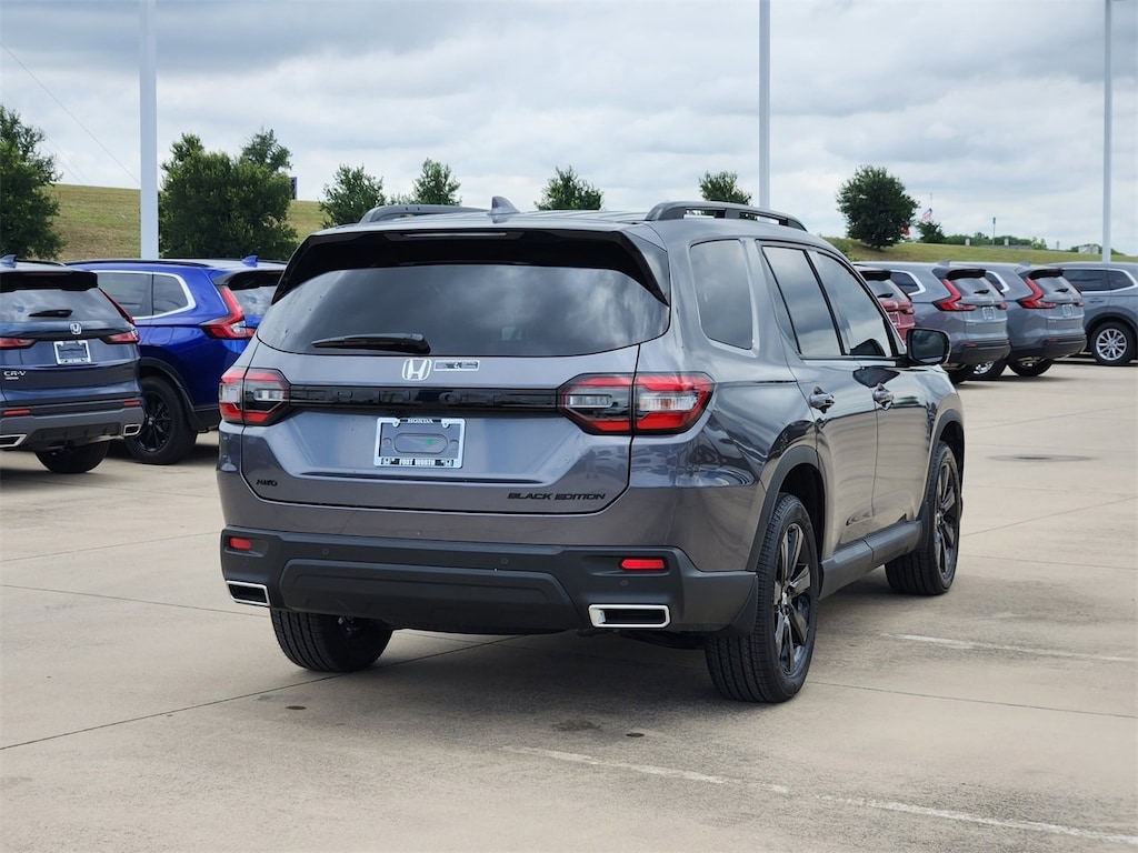 New 2025 Honda Pilot Black Edition SUV