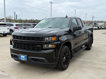 2020 Chevrolet Silverado 1500 Custom Truck Double Cab