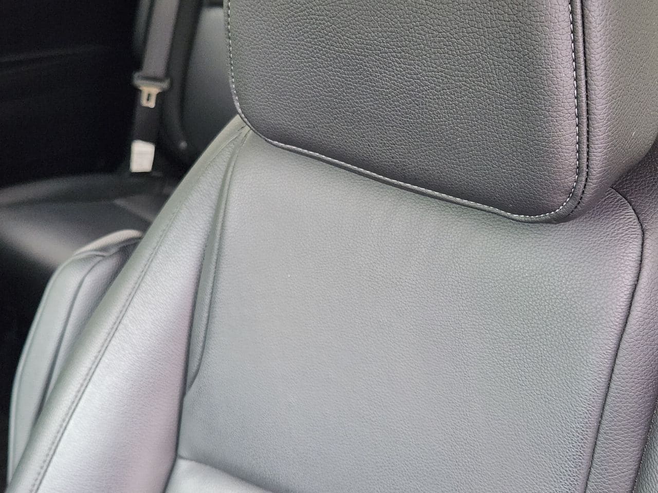 2025 Honda Odyssey EX-L - Photo 14