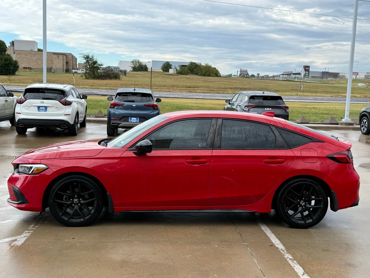 2022 Honda Civic Sport Hatchback photo 2