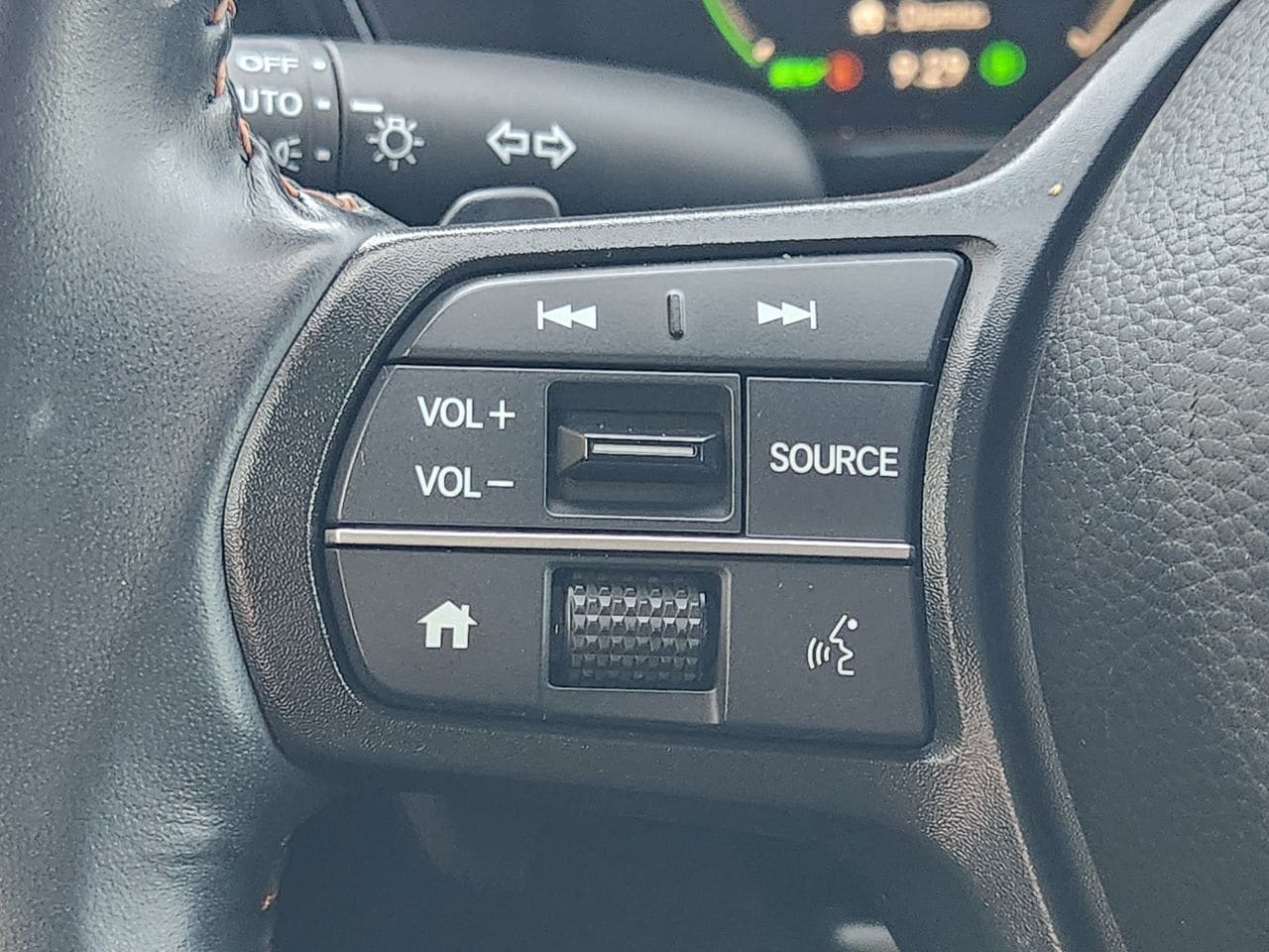 2025 Honda CR-V Sport - Photo 27