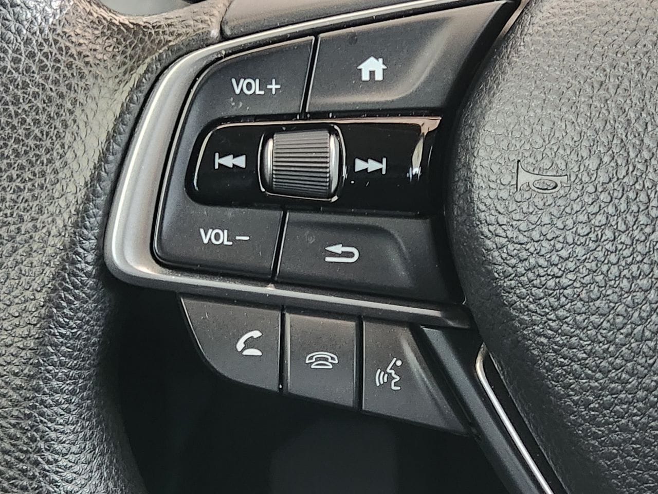 2018 Honda Accord EX - Photo 27