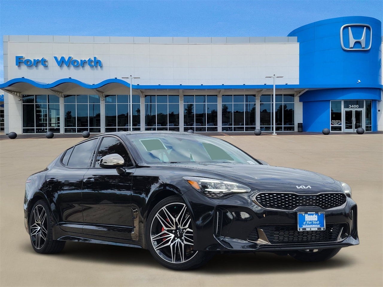 2022 Kia Stinger GT1's photo