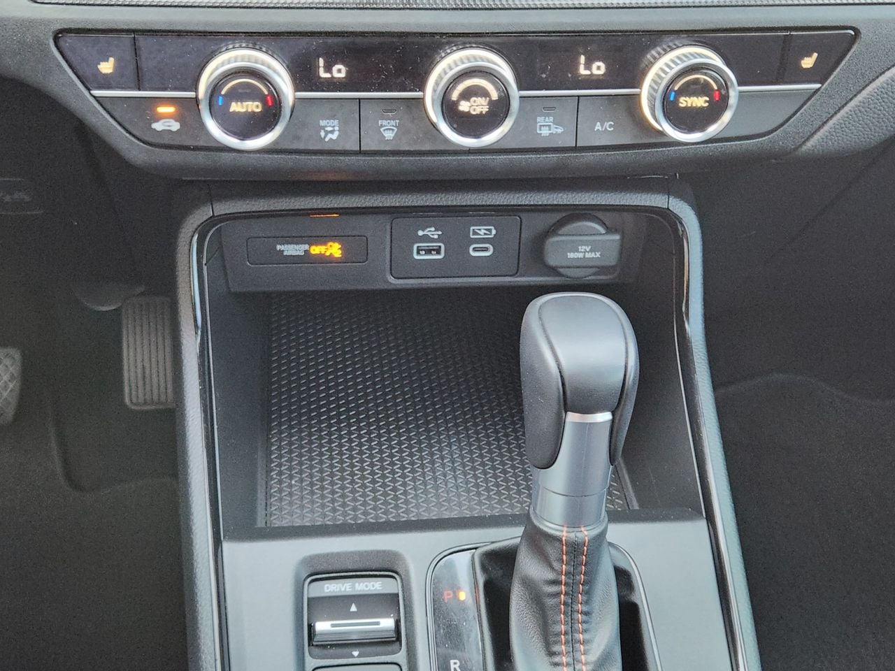 2025 Honda CR-V Sport - Photo 18