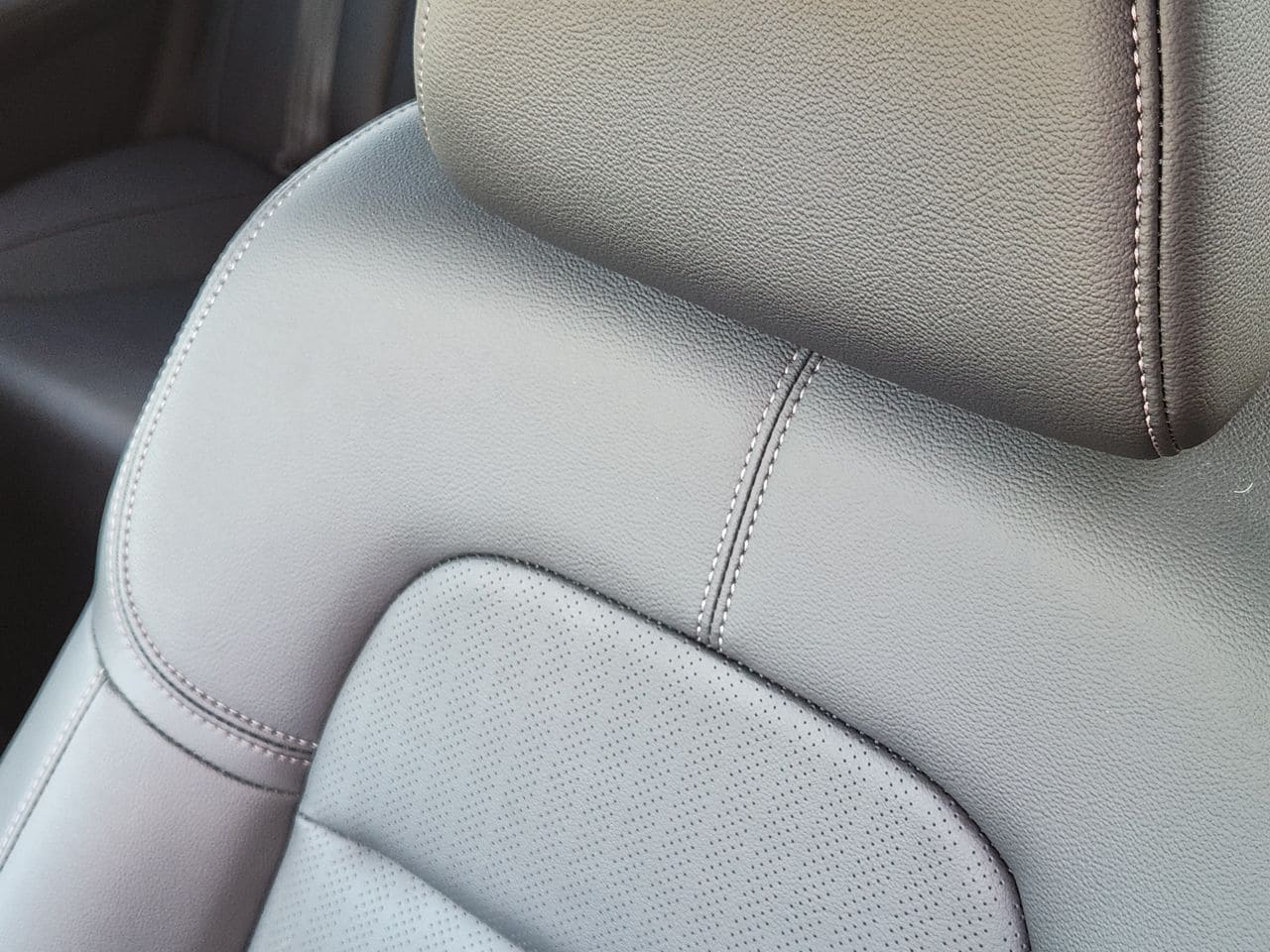 2025 Honda Civic Sport Touring - Photo 14