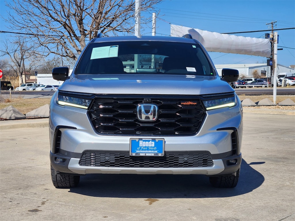 Certified 2025 Honda Pilot TrailSport SUV