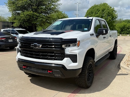 2024 Chevrolet Silverado 1500 LT Trail Boss Truck Crew Cab