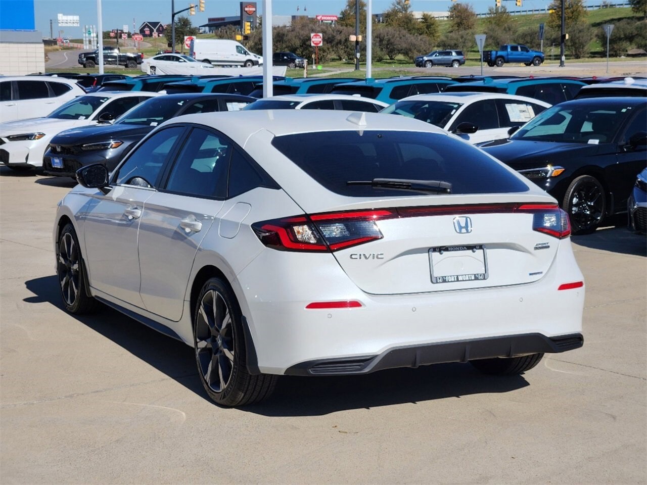 2026 Honda Civic Hybrid Sport Touring Hatchback photo 4