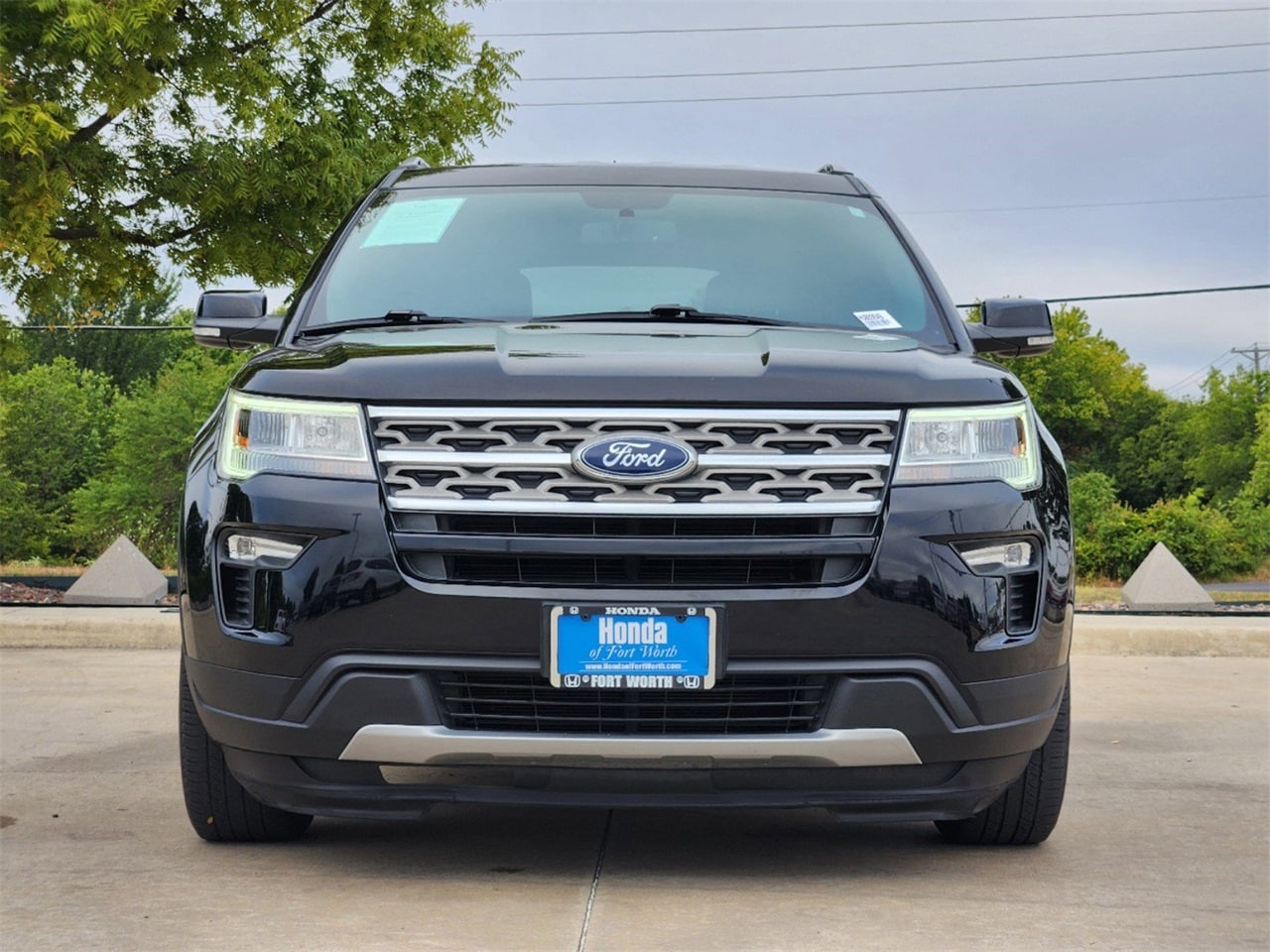 Used 2018 Ford Explorer XLT with VIN 1FM5K7D8XJGB89849 for sale in Fort Worth, TX