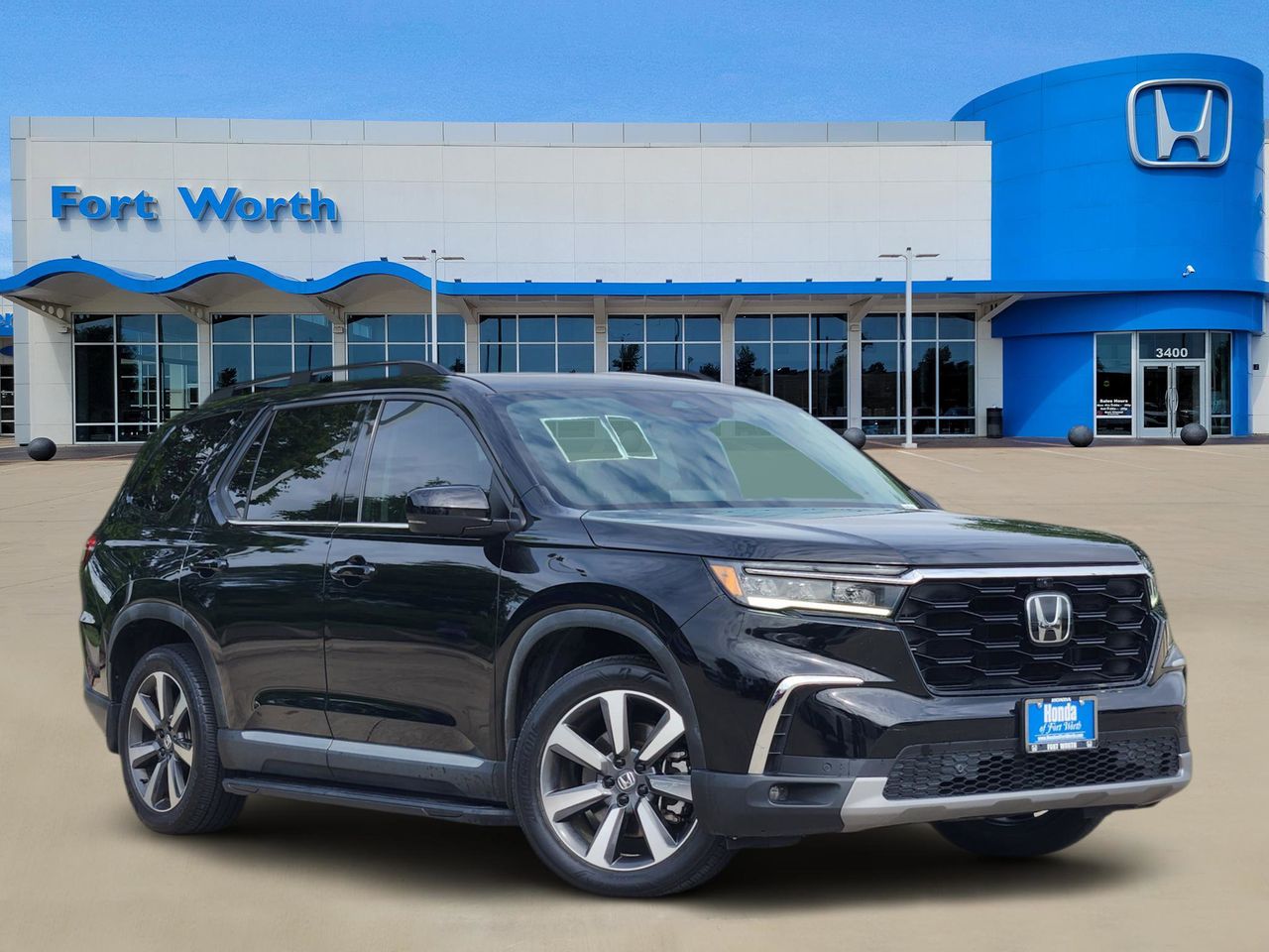 2023 Honda Pilot Elite AWD's photo