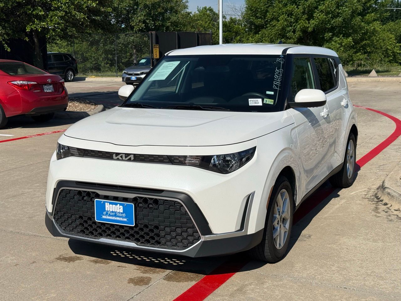 2023 Kia Soul 2.0L LX IVT's photo