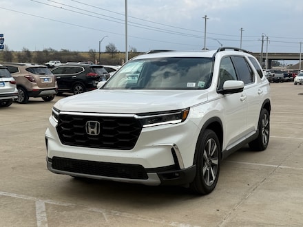 2025 Honda Pilot Touring SUV