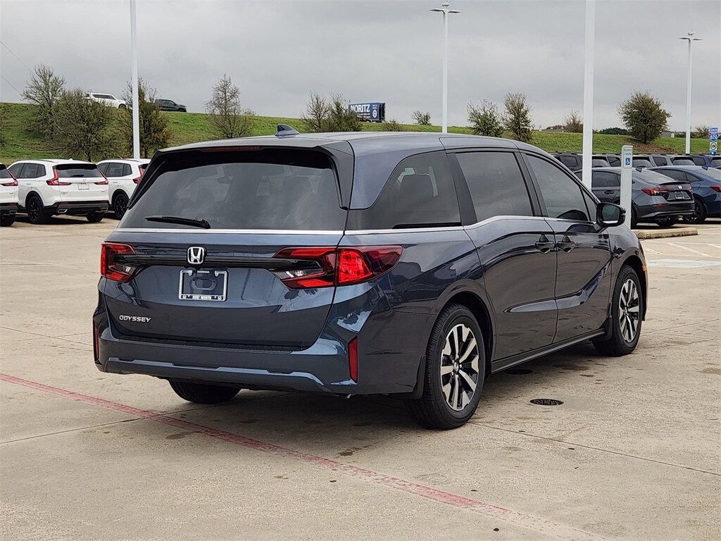 New 2026 Honda Odyssey EX-L Van Passenger