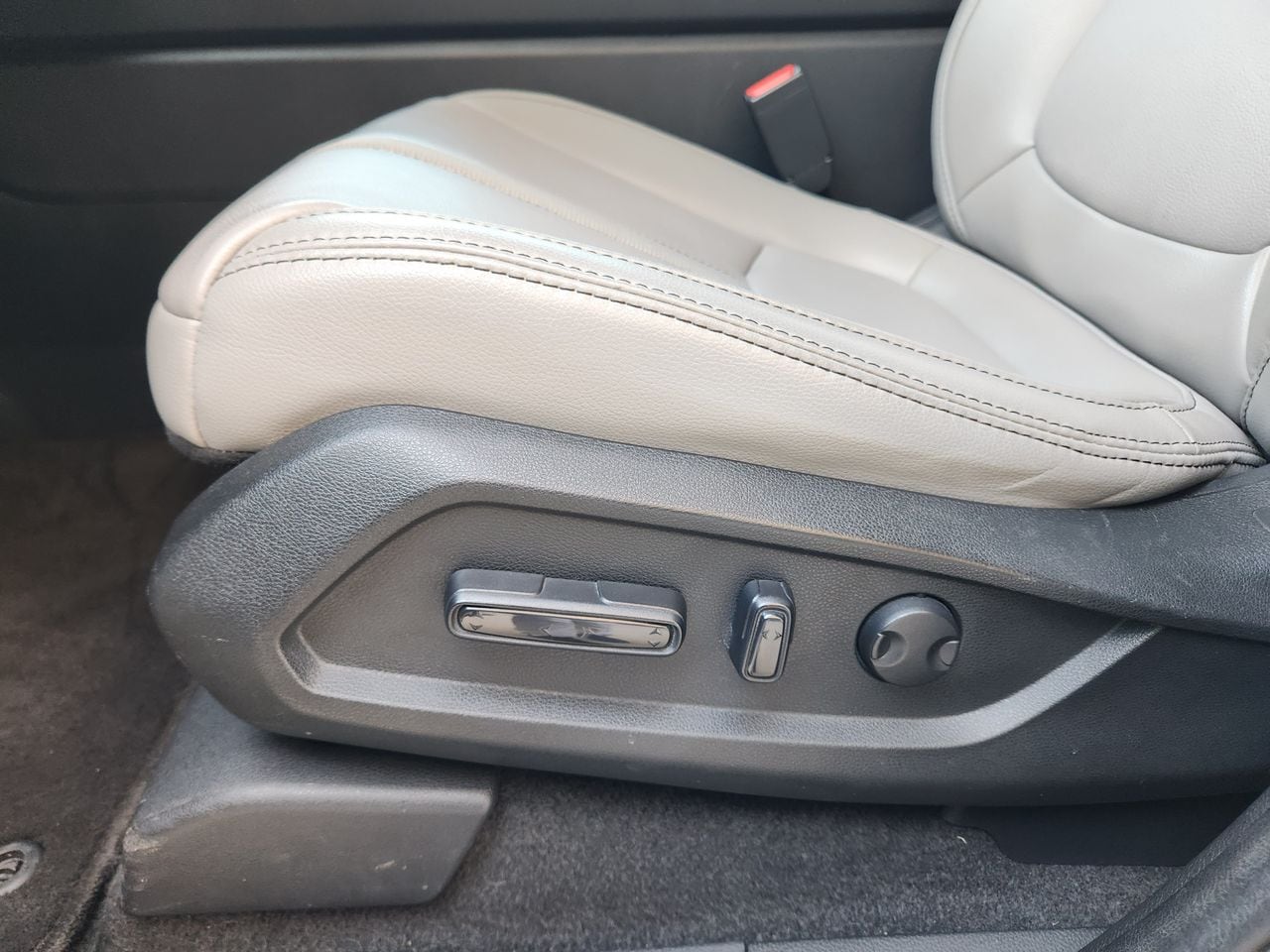 2023 Honda Pilot Touring - Photo 23