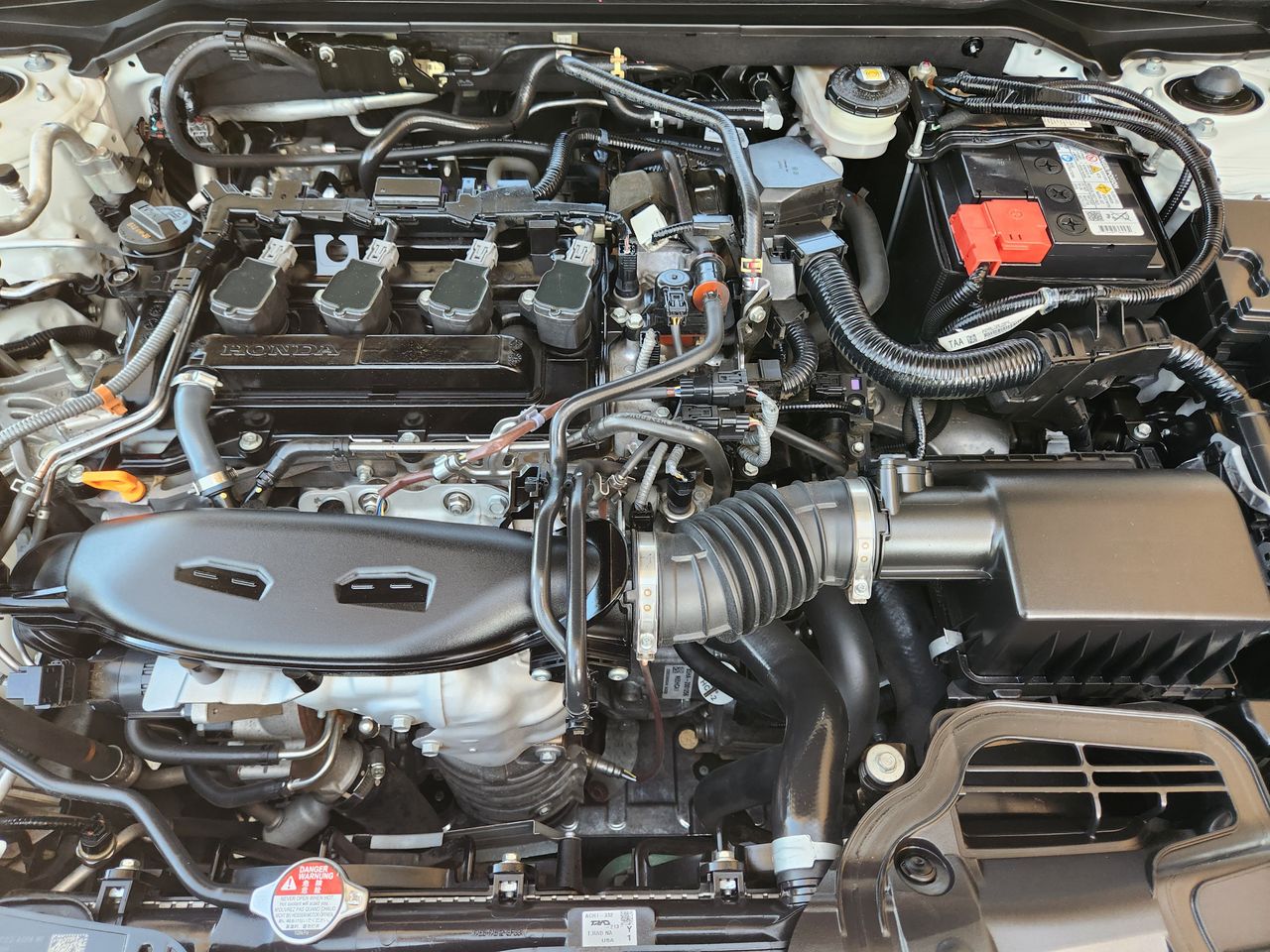 2022 Honda Civic Touring - Photo 30