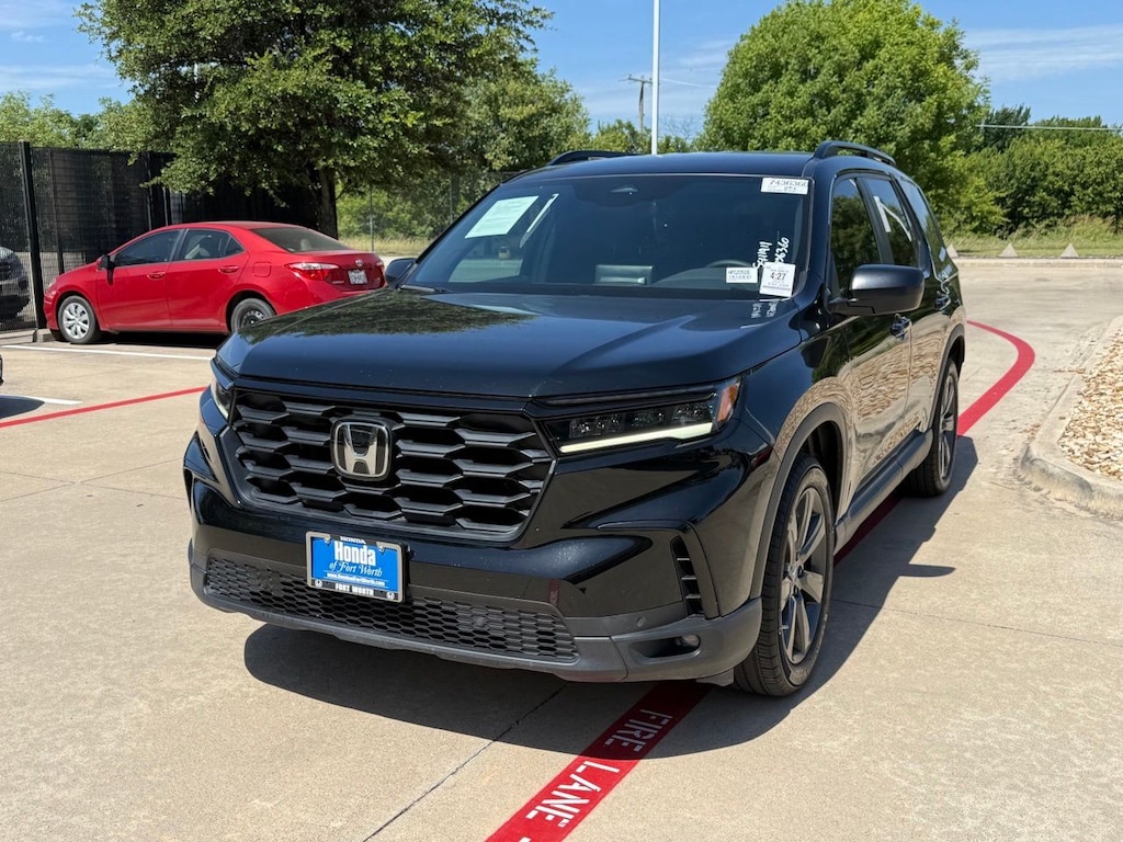 Certified 2025 Honda Pilot Sport SUV