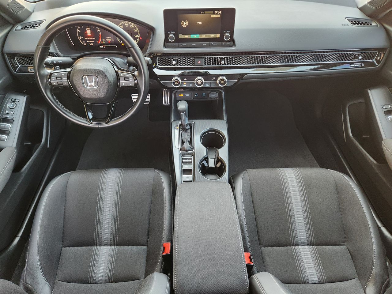 2025 Honda Civic Sport - Photo 24
