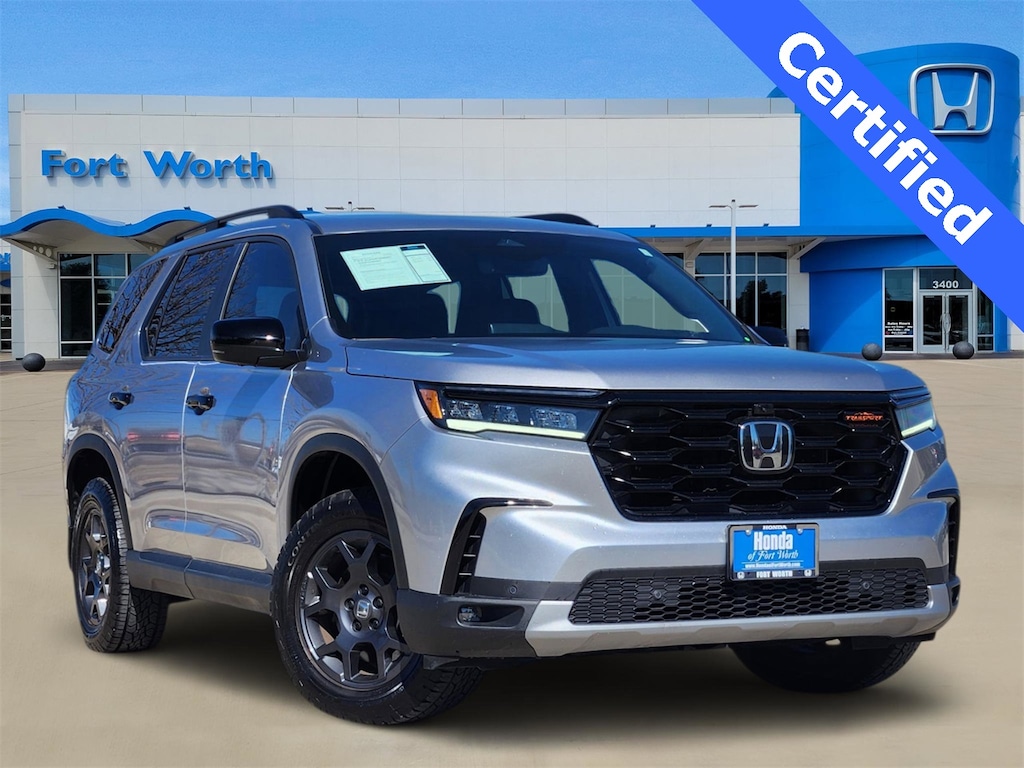 Certified 2025 Honda Pilot TrailSport SUV