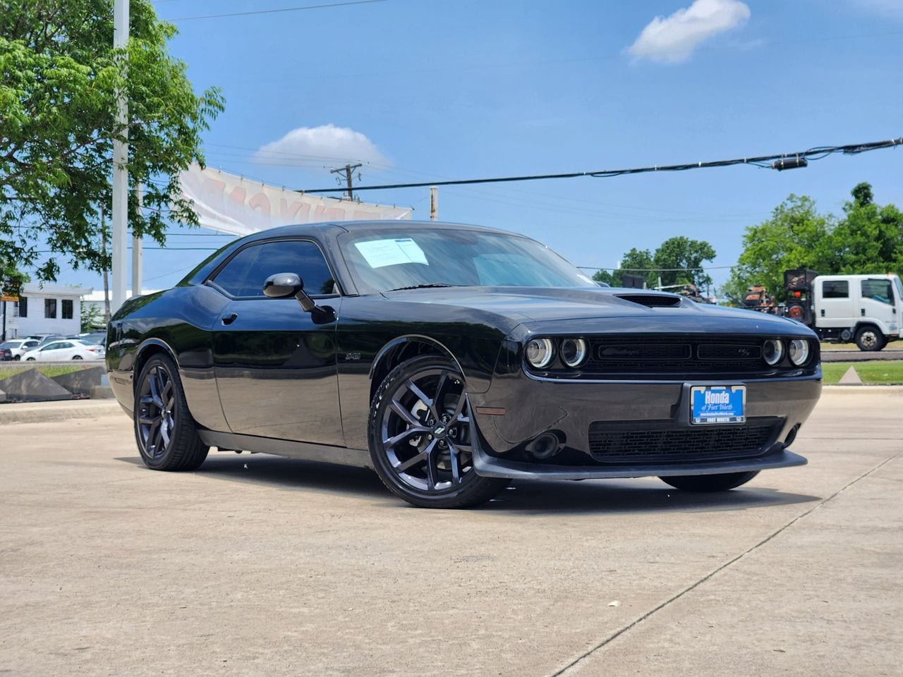 2023 Dodge Challenger R/T's photo