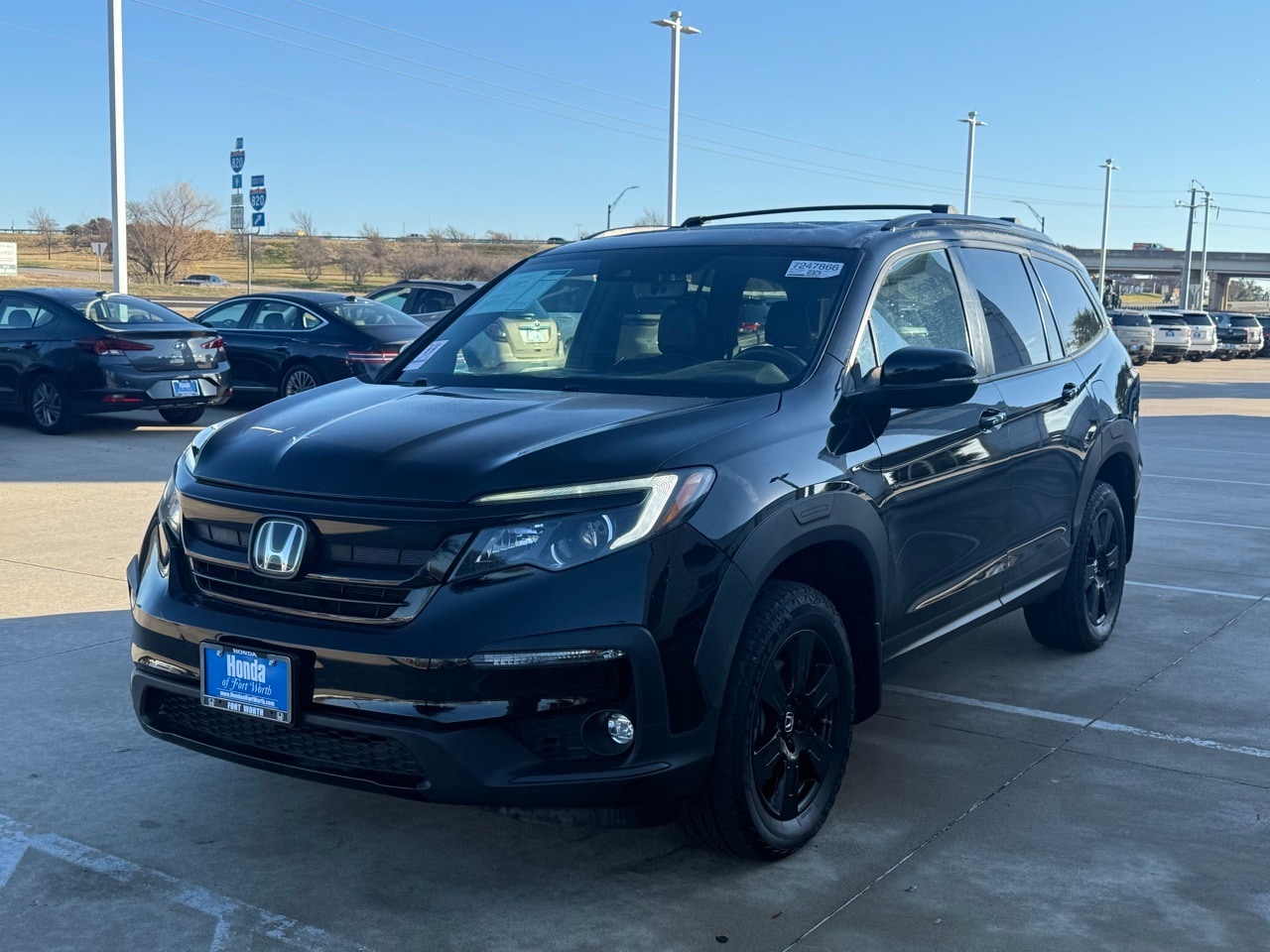2022 Honda Pilot TrailSport's photo